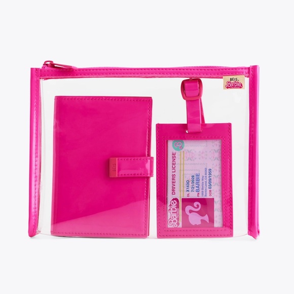 BEIS x BARBIE The Passport & Luggage Tag Set
IN BARBIE™ PINK - Picture 7 of 16